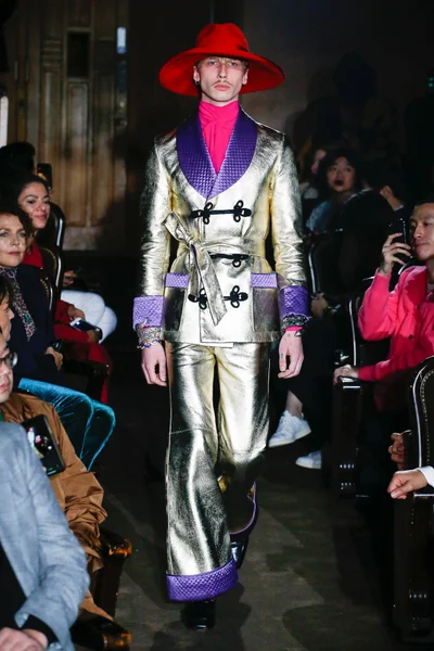 Look 66